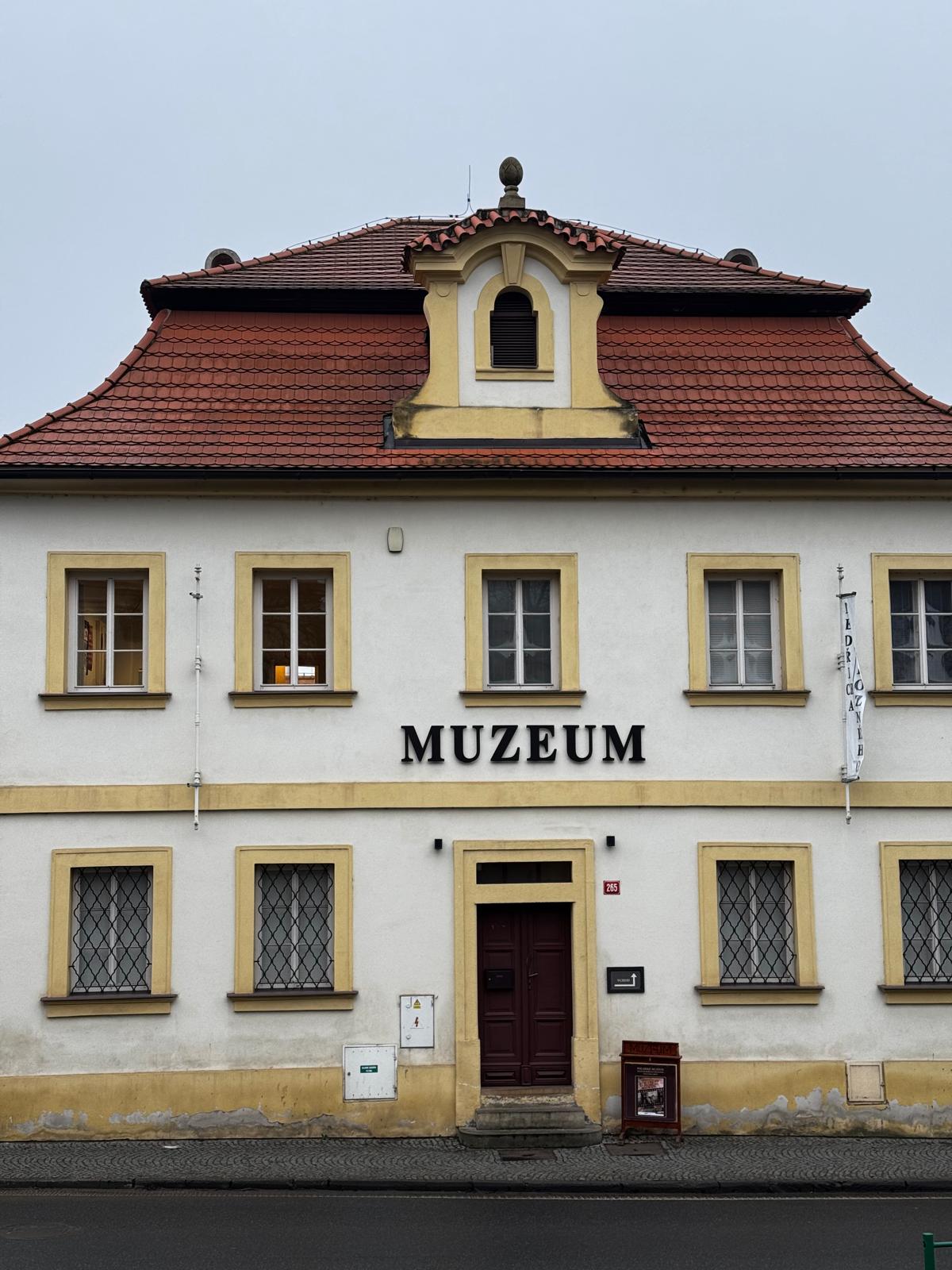 Milovice 12 – cestazapozitky.cz